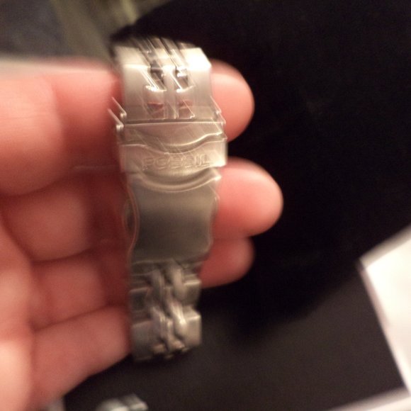 FOSSIL Blue Silver Chrome Watch w/ Blue Trim -Nice - Picture 6 of 9